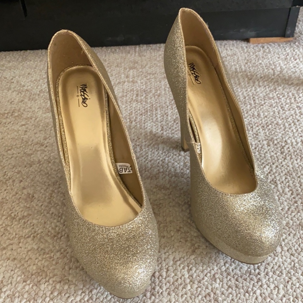 Glittery pumps - Picture 2 of 3